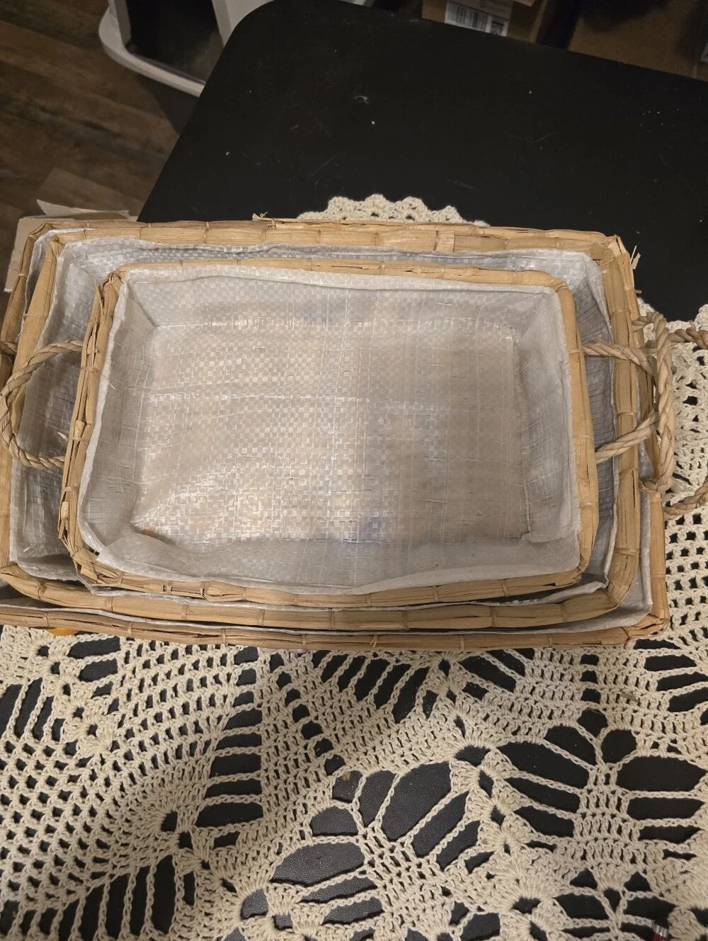 Vintage Nesting Straw Casserole Carrier Basket 3pc